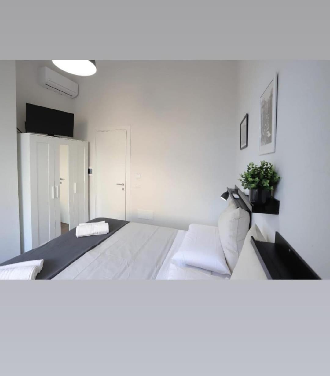 Tammurriata Nera Bedroom Nápoly Kültér fotó